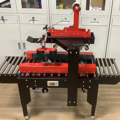 Tape adhésive semi-automatique boîte de carton boîte d'étanchéité machine d'emballage étancheur