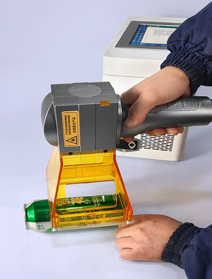 Facile à déplacer 20W 30W gravure métallique portable avec refroidissement à l'air