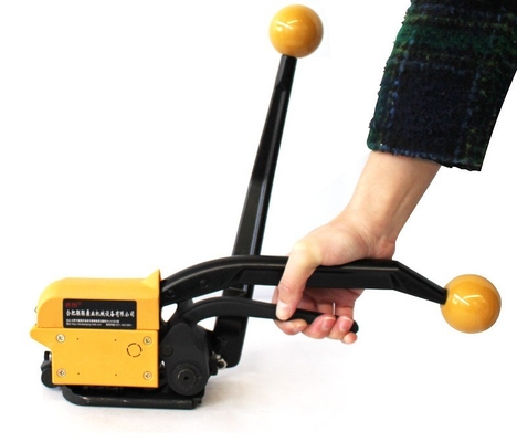 Facile à utiliser Mini machine de bandes de poche pour les aliments bonbons Snack chocolat emballage